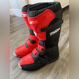 Kids red and black Thor motorcycle riding boots